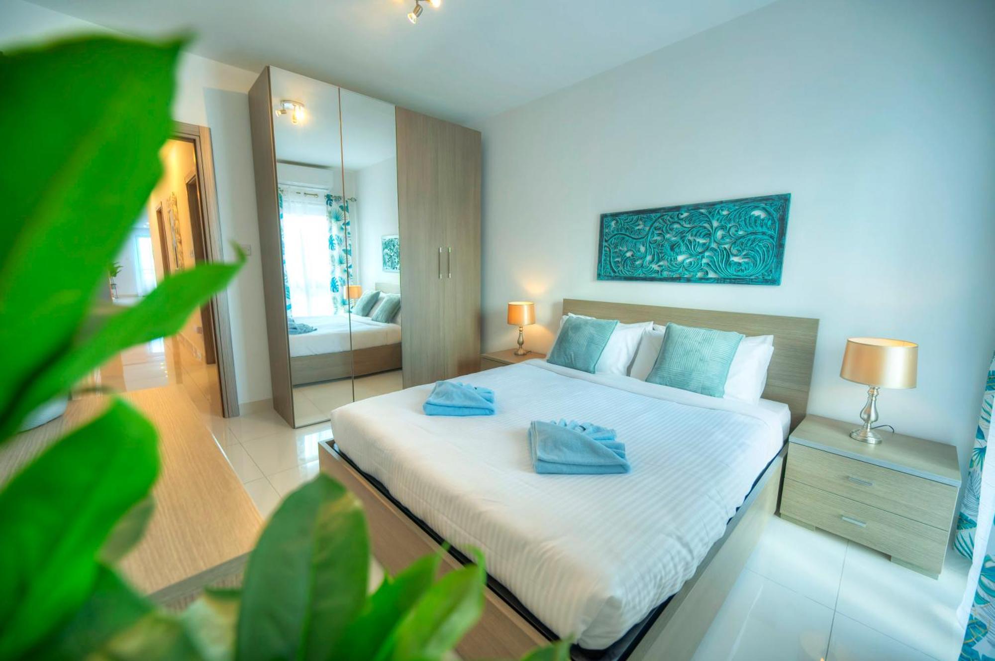 Modern, Large 3Bedroom, Spectacular Views Goslm-9 Sliema Exterior photo